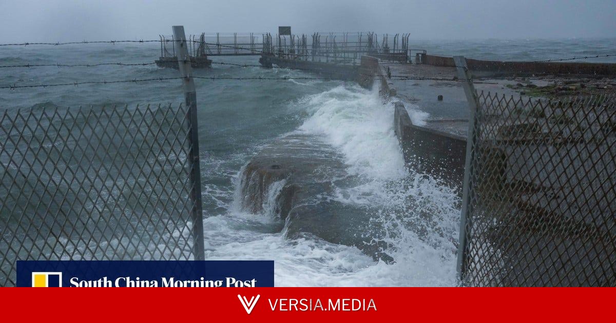 Noul, third-closest typhoon to Hong Kong since 2000, causes minor damage to city
